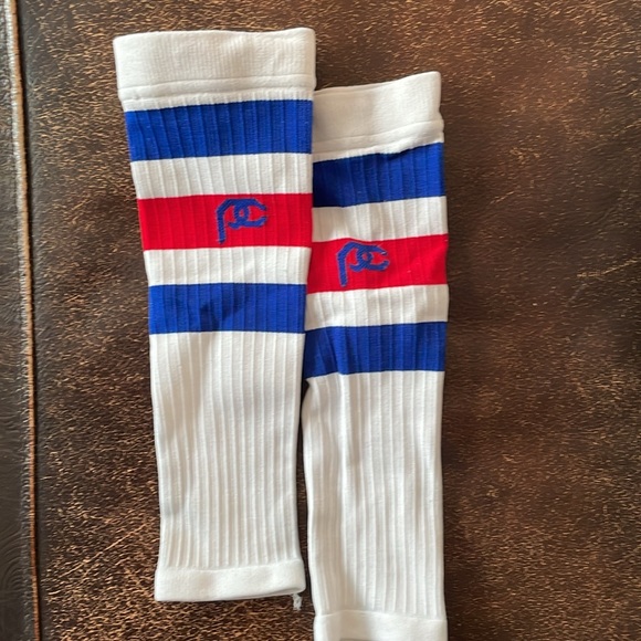 Six Pairs of Leg Compression Sleeves - Picture 7 of 7